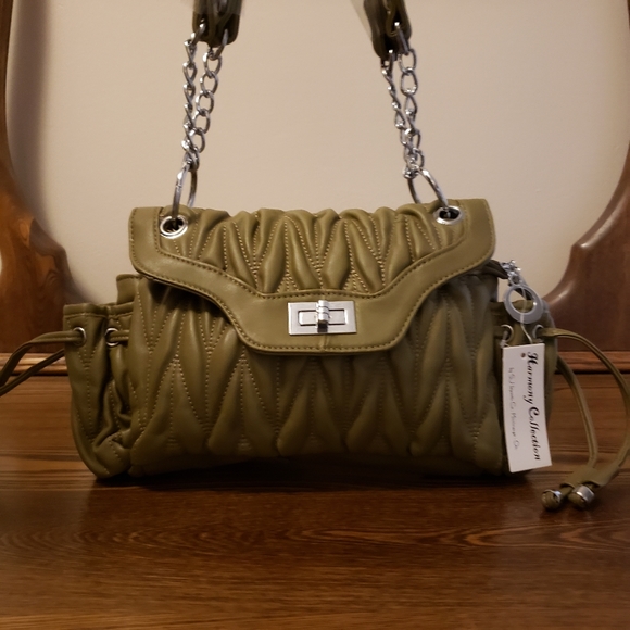 Harmony Collection Handbags - ⭐SALE⭐ Harmony Collection Shoulder Purse - Green